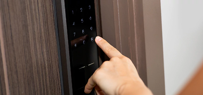 Smart Electric Locks Replacement Services in Highland Park